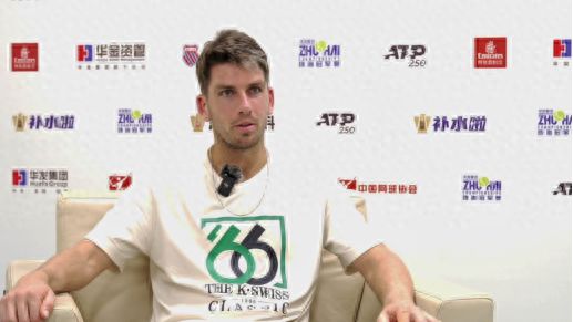 守的比赛风 守的比赛风